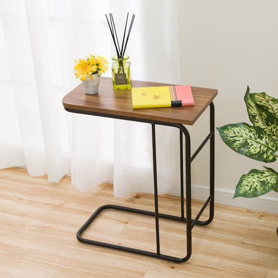 CORNER TABLE TJ03/MBR