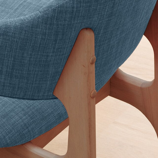 1P Chair Relax Wide Arm NSF MBR/TBL