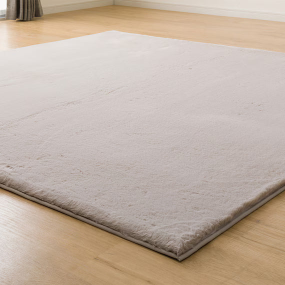 USAGIRUG5 200X240 LMO NU01