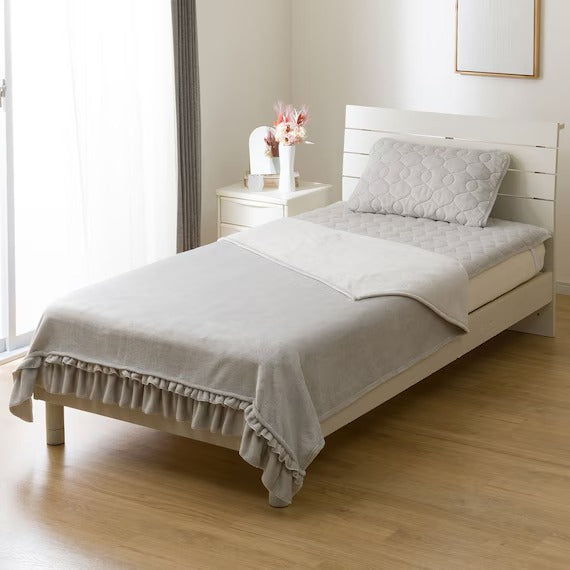 HALF BLANKET SMOOTH TOUCH FRILL A24 GY