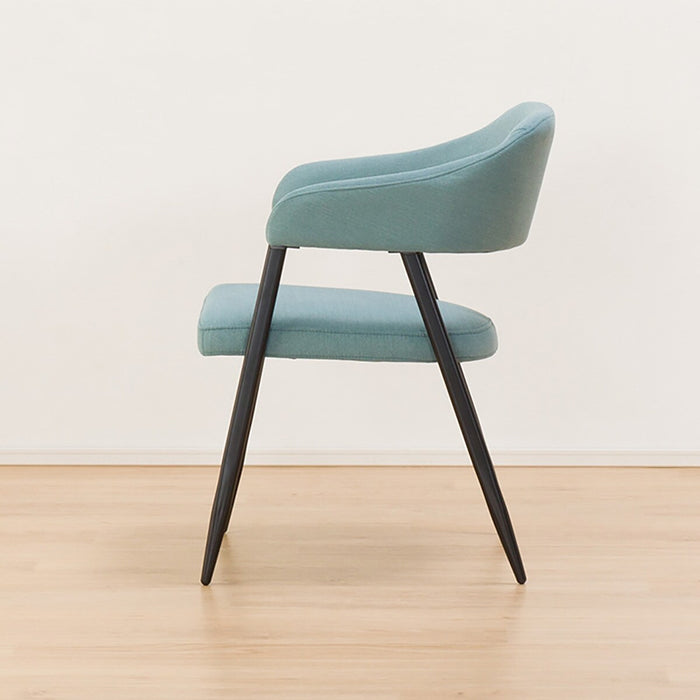 DC Izzy BL (56 x 57.5 x 74CM)