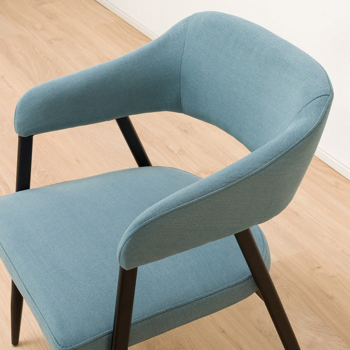 DC Izzy BL (56 x 57.5 x 74CM)