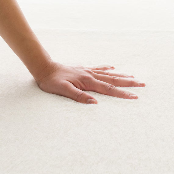 FUR RUG 130X185 IV RM01