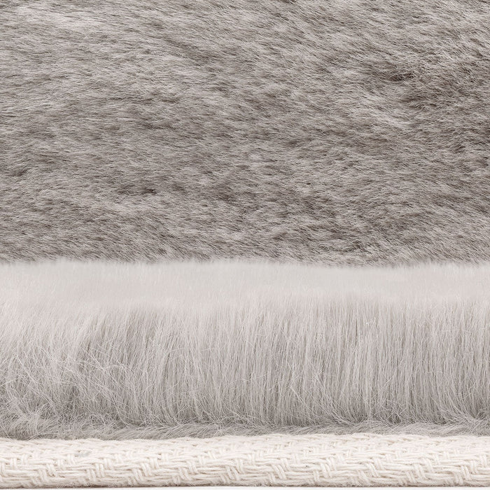 USAGIRUG3 200X285 LMO US01