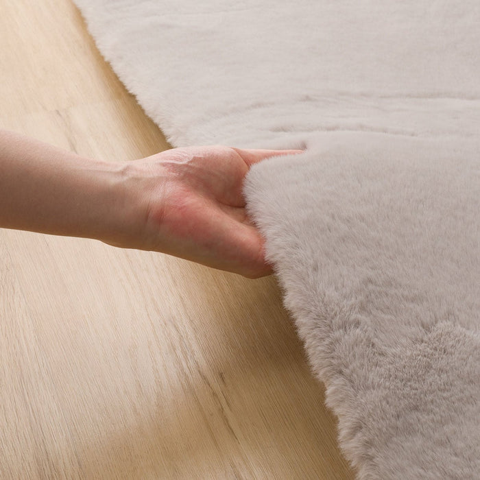 USAGIRUG3 200X285 LMO US01