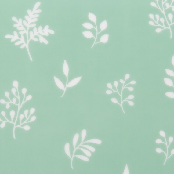 PP Luncheon Mat Leaves 2