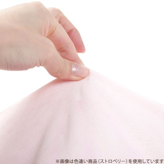 Mochimochi Macaron Cushion 2 Cassis