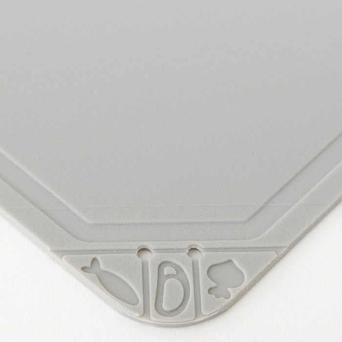 CUTTING BOARD L (23 X 32.5 X 0.3CM)