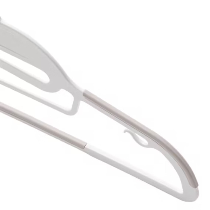 W45 HANGERS MR2C02 5P